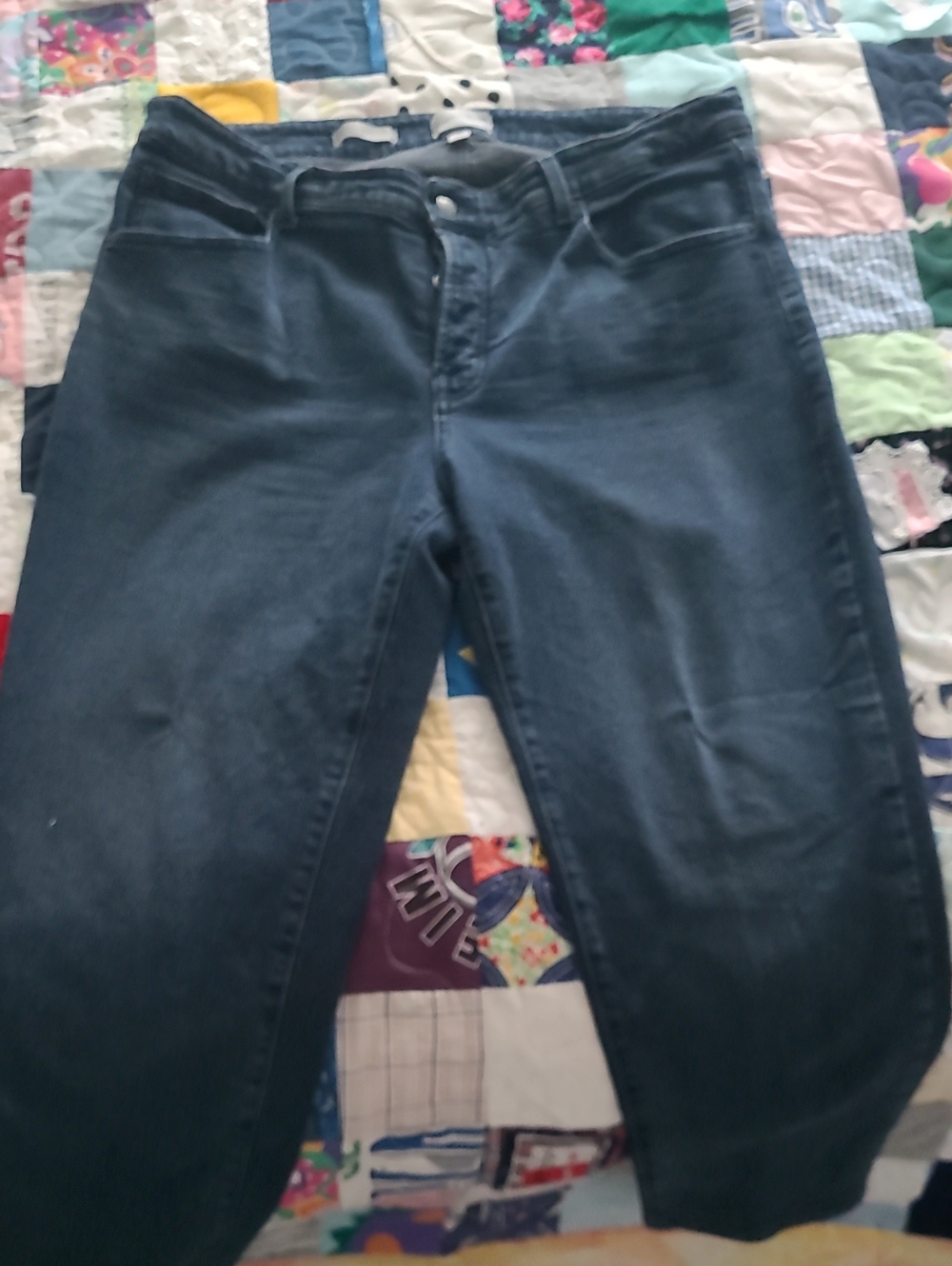 Universal Thread Women's Straight Leg Dark Blue Jeans